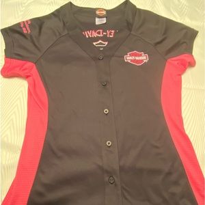 Harley Davidson Women’s medium Black and pink button up baseball shirt.